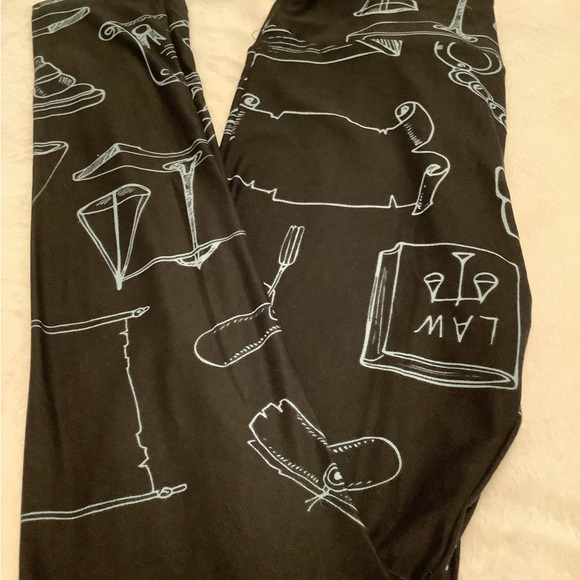 Justice Leggings by LuLaRoe - Picture 5 of 6